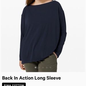 2 lululemon back In actions long sleeve size 4